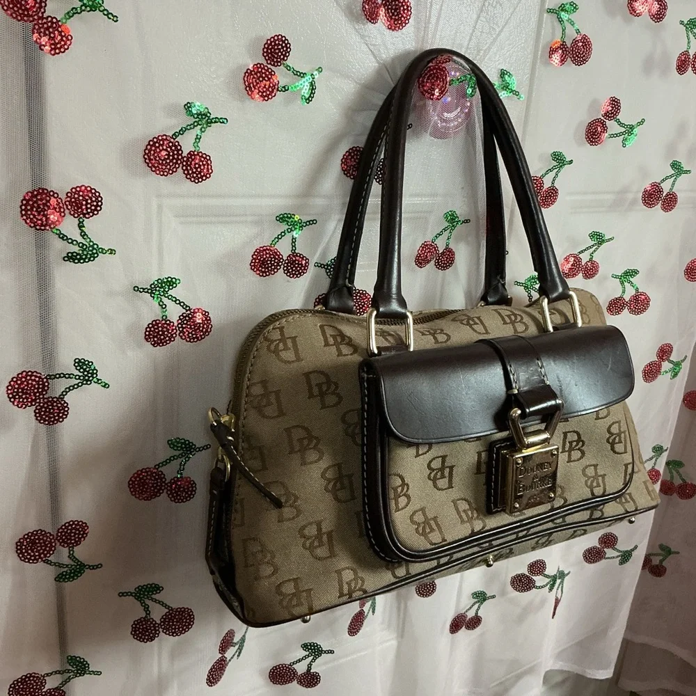 Dooney & Bourke Tan and Brown bag - Picture 3 of 8